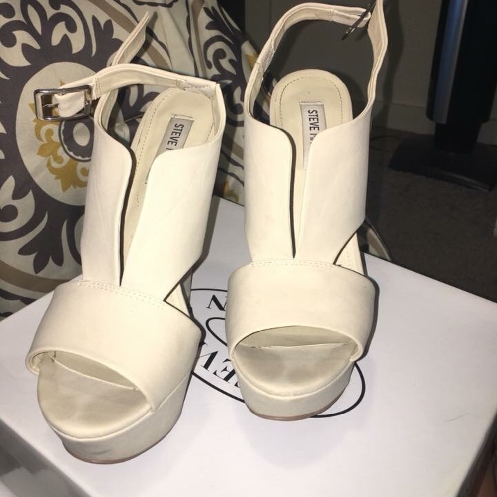 Steve Madden wedges